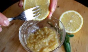 Maschera idratante - foto via sanihelp.it