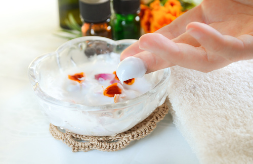 Maschera viso con mela e pera - foto via www.cure-naturali.it