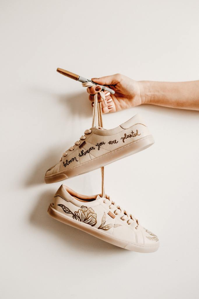 wedding lettering essedisposa - foto Jonathan Borba on Unsplash